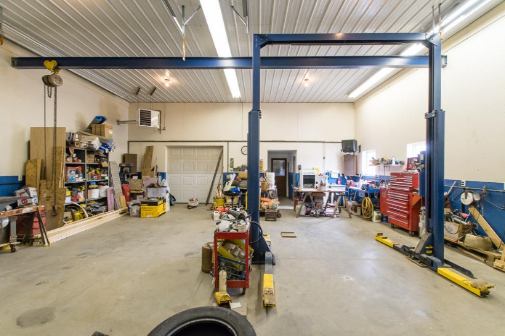 10852 South Enzian Road Delton, MI 49046 - Photo 42 of 75 DSC_5580