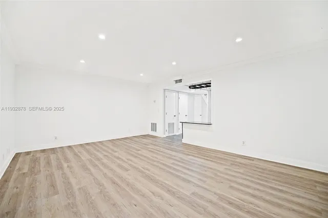 $3,400 | 16681 Northeast 35th Avenue, Unit 3, North Miami Beach, FL 33160