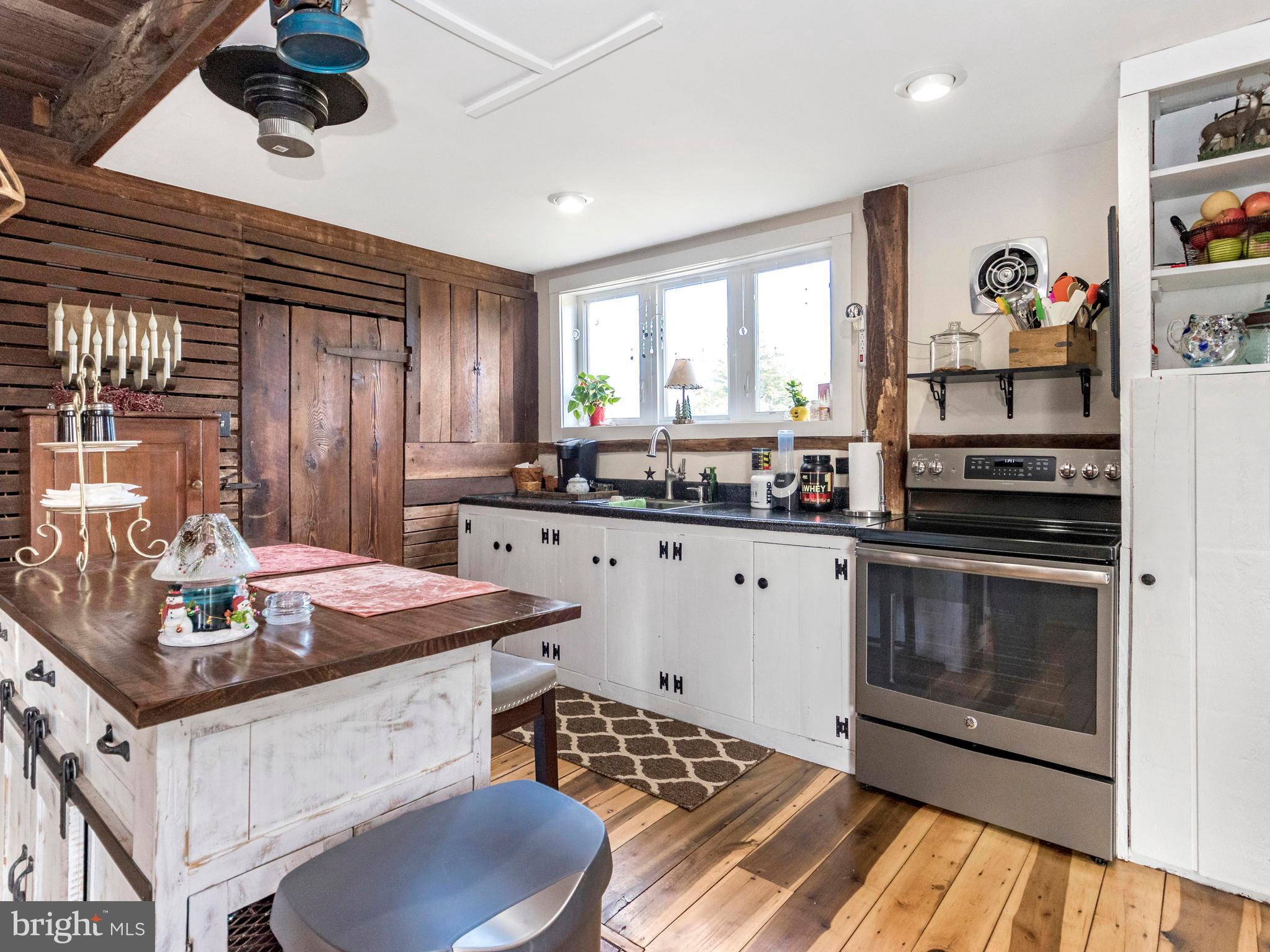 117-119 Good Hope Road Landenberg, PA 19350 - Photo 29 of 38 Carriage House - Kitchen
