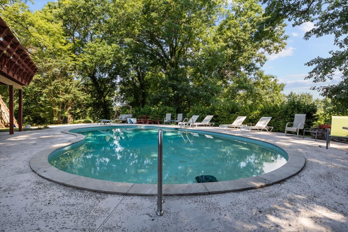 1446 Old Hillsboro Road Franklin, TN 37069 - Photo 9 of 16
