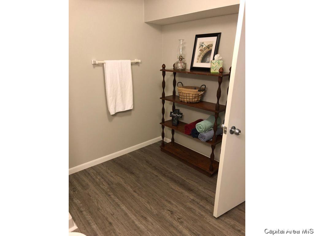 1700 West Edwards Street Springfield, IL 62704 - Photo 22 of 30