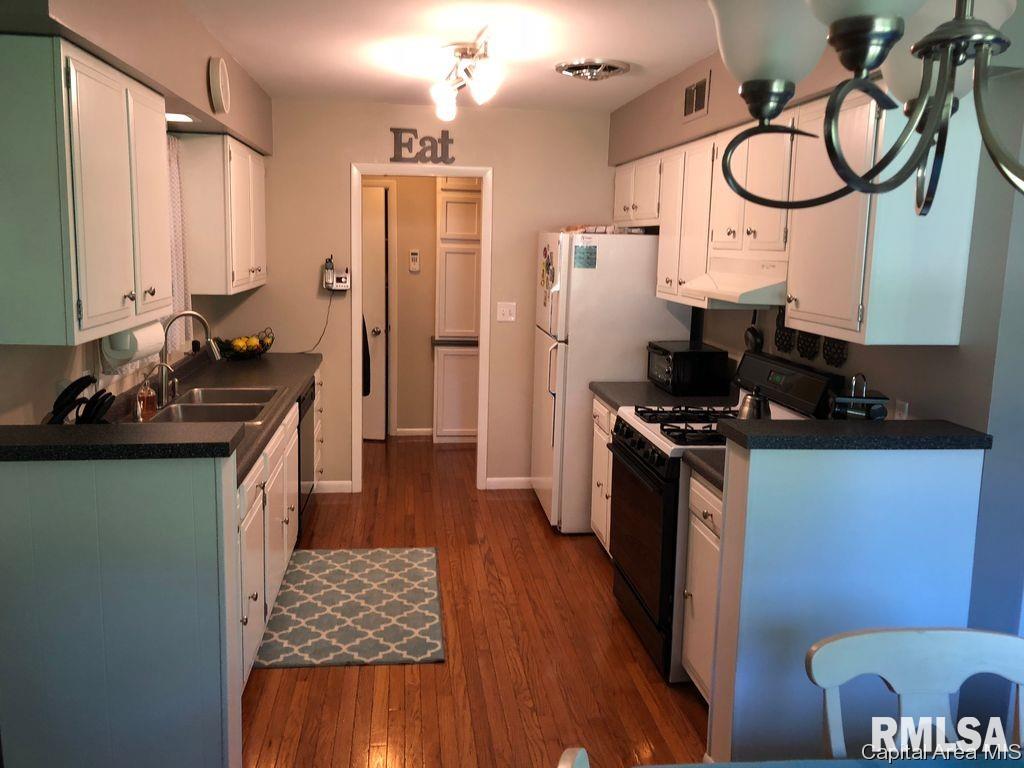 1700 West Edwards Street Springfield, IL 62704 - Photo 5 of 30