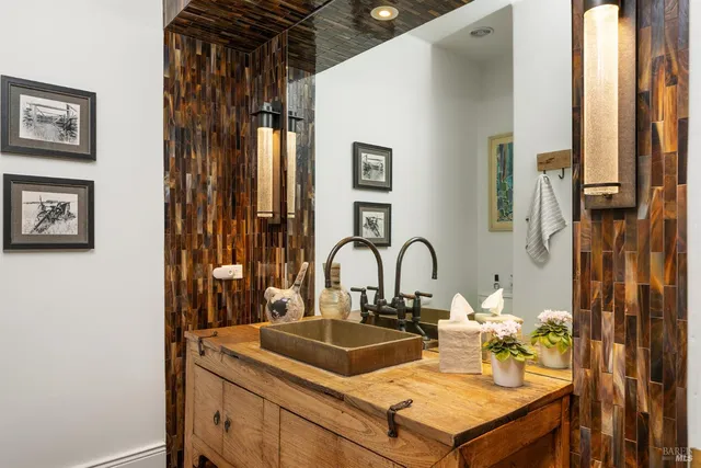 $8,750,000 | 4395 Pine Flat Road, Healdsburg, CA 95448