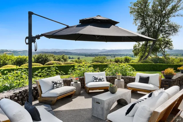 $8,750,000 | 4395 Pine Flat Road, Healdsburg, CA 95448
