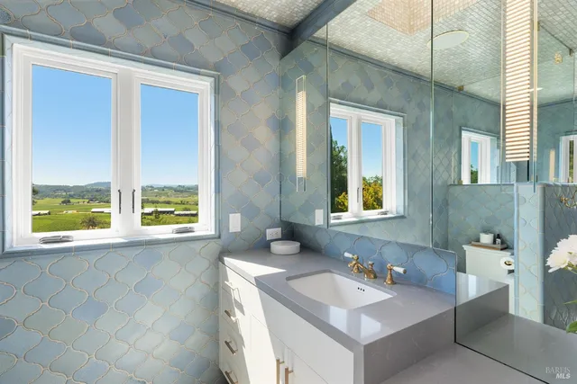 $8,750,000 | 4395 Pine Flat Road, Healdsburg, CA 95448