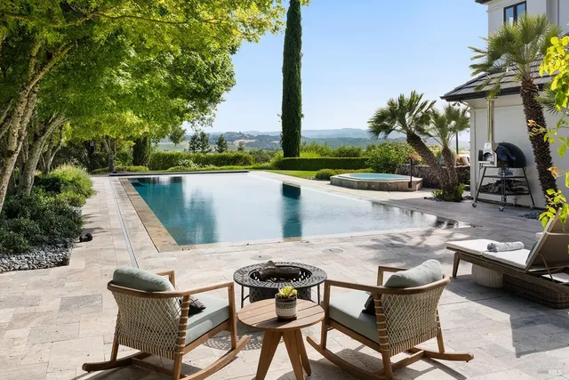 $8,750,000 | 4395 Pine Flat Road, Healdsburg, CA 95448