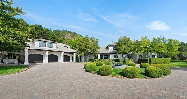 $8,750,000 | 4395 Pine Flat Road, Healdsburg, CA 95448