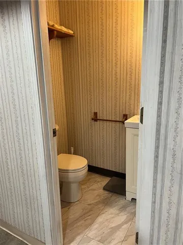 $215,900 | 1506 North 43rd Street, St. Joseph, MO 64506