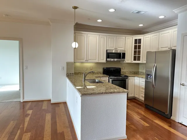 $699,000 | 1445 Fruitdale Avenue, Unit 109, San Jose, CA 95128