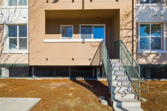 $715,000 | 1445 Fruitdale Avenue, Unit 109, San Jose, CA 95128