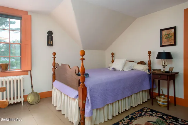 $1,300,000 | 18 Goodrich Street, Stockbridge, MA 01262