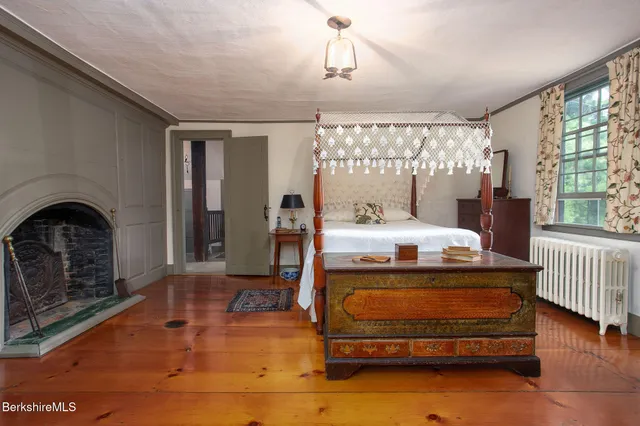 $1,300,000 | 18 Goodrich Street, Stockbridge, MA 01262