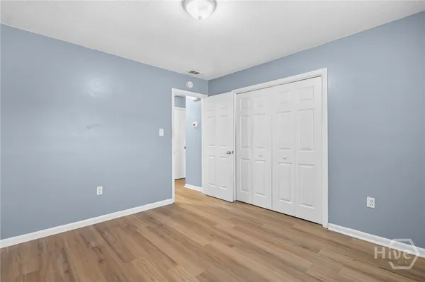 $1,375 | 2511 Oak Forest Drive, Unit B, Savannah, GA 31404