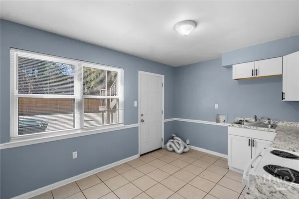 $1,375 | 2511 Oak Forest Drive, Unit B, Savannah, GA 31404