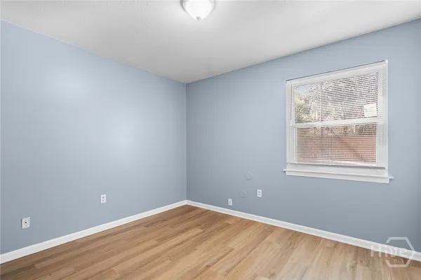 $1,375 | 2511 Oak Forest Drive, Unit B, Savannah, GA 31404