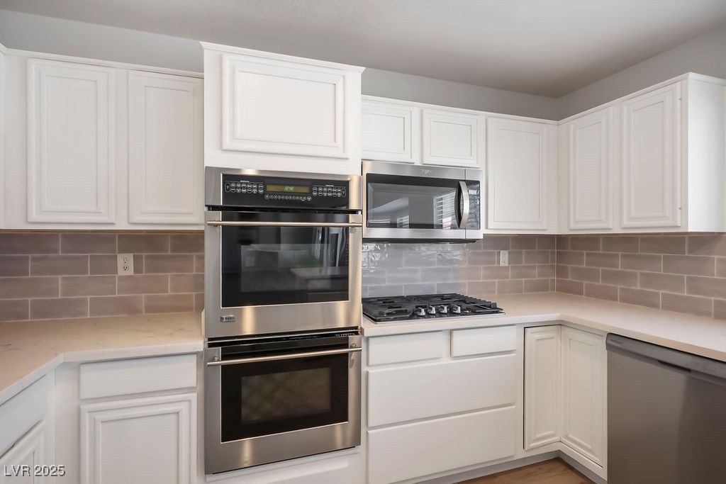 9028 Firebird Drive Las Vegas, NV 89134 - Photo 5 of 55