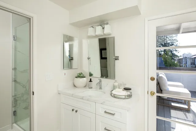 $2,195,000 | 2427 Sharon Oaks Drive, Menlo Park, CA 94025