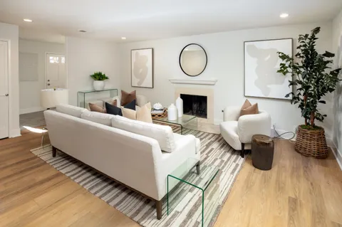 $2,195,000 | 2427 Sharon Oaks Drive, Menlo Park, CA 94025