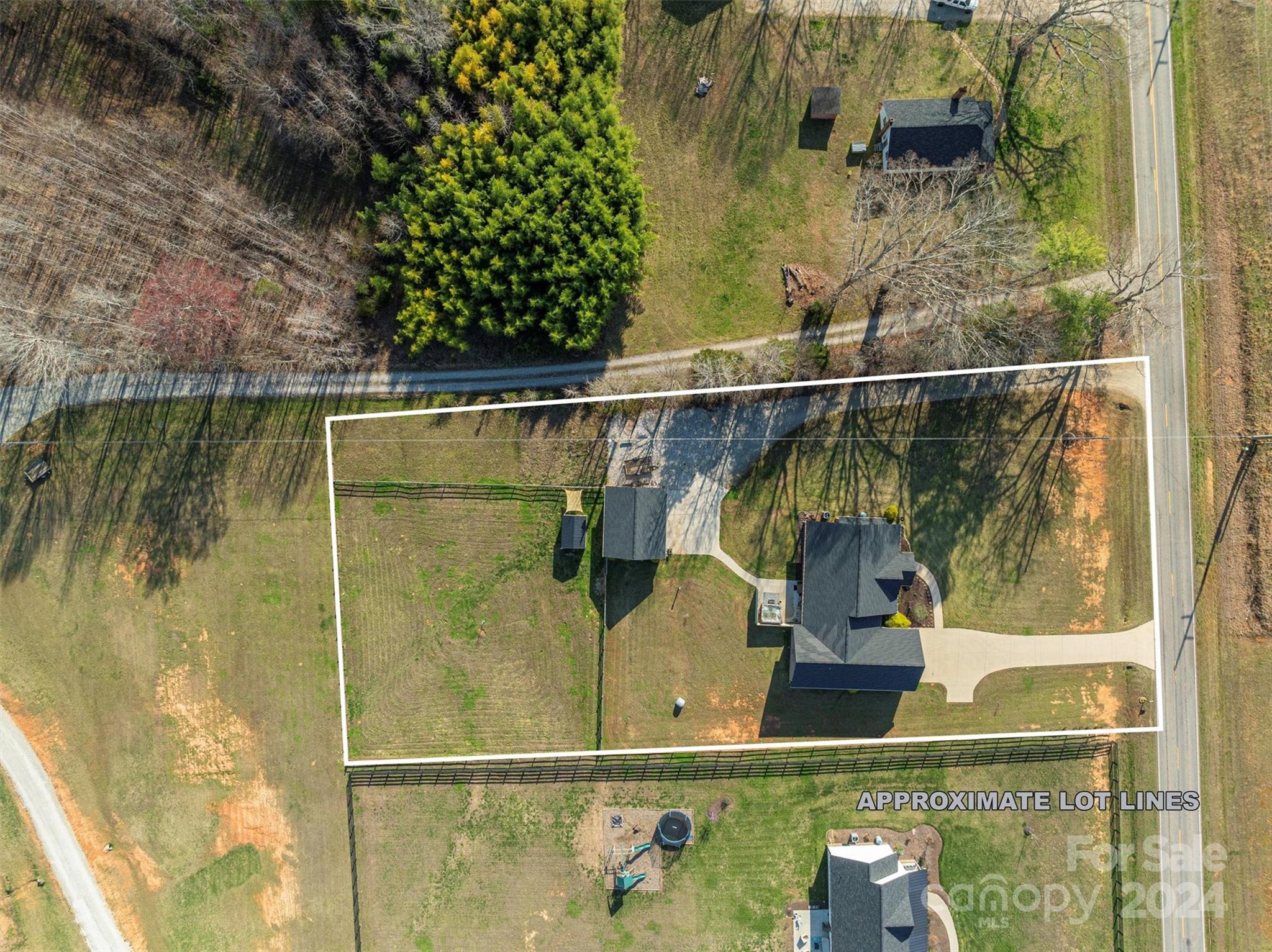 5419 Christopher Road Iron Station, NC 28080 - Photo 9 of 48 Gallery Image 9