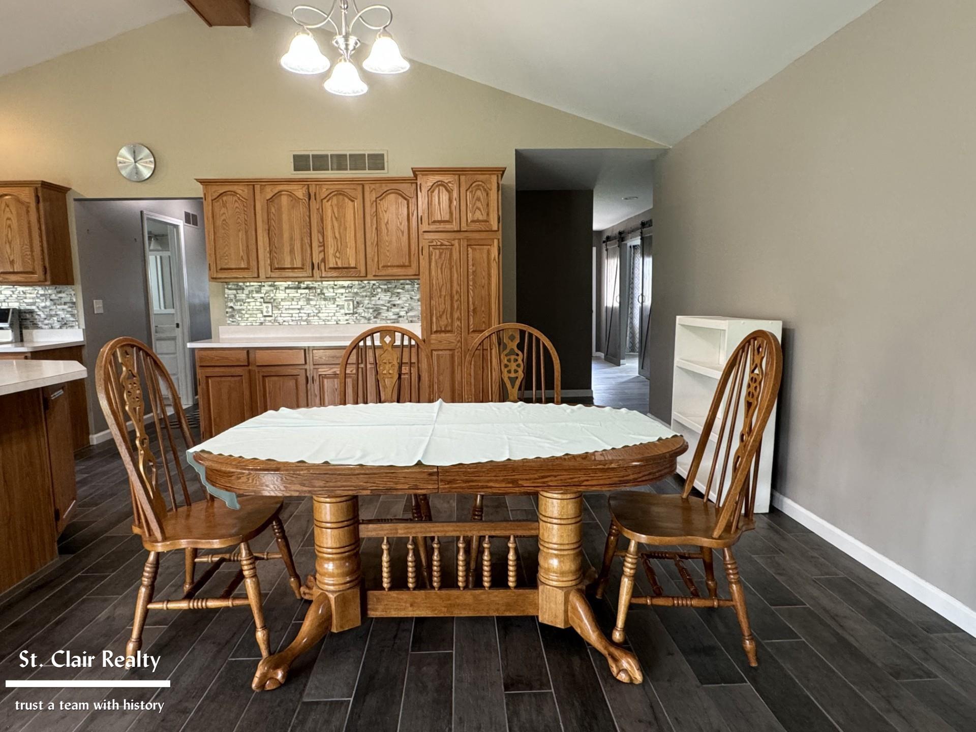 9300 Springborn Road Casco, MI 48064 - Photo 6 of 24 50146615-22dbed68-3f16-4e48-88f6-f5d3cc692f4e.JPG