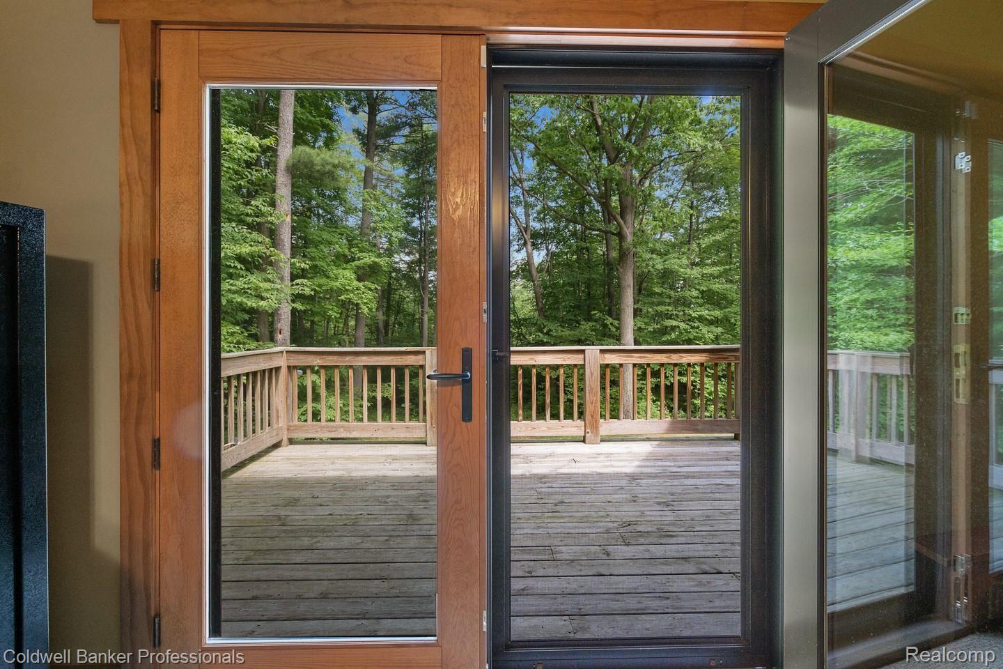 142 Dockham Road Columbiaville, MI 48421 - Photo 13 of 53 DSC06711.jpg