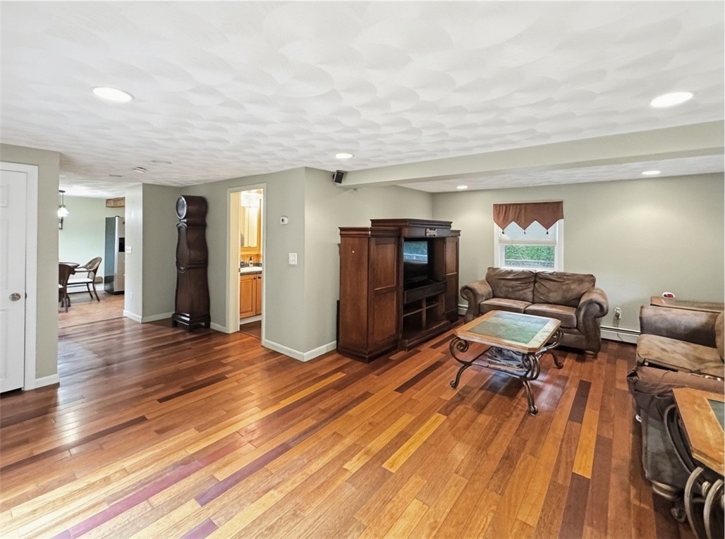 628 Robinson Street Woonsocket, RI 02895 - Photo 22 of 42