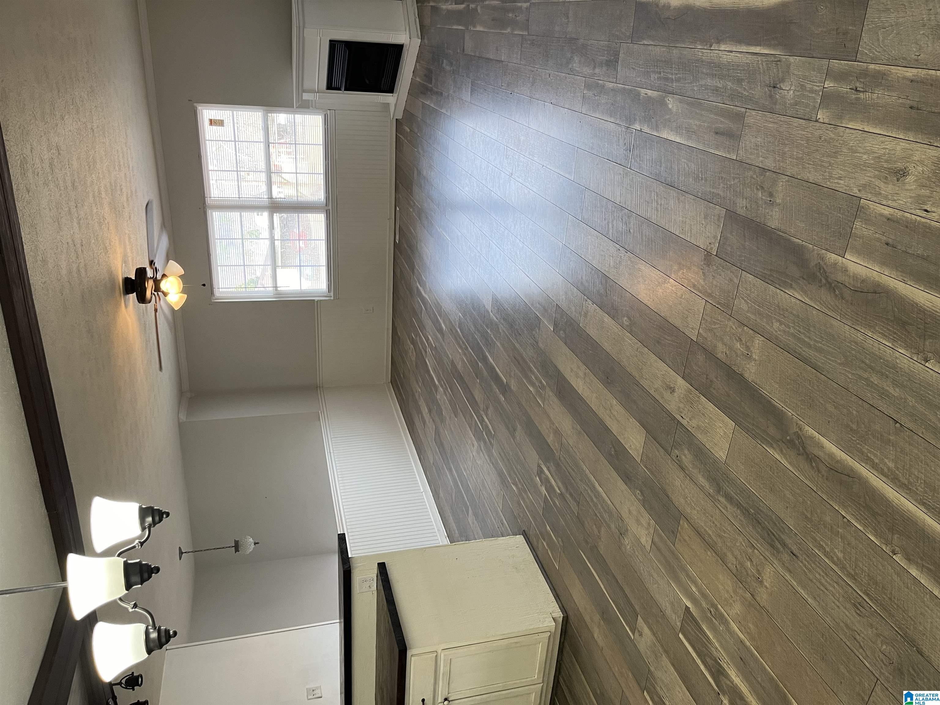 2247 Airport Road Oxford, AL 36203 - Photo 5 of 32