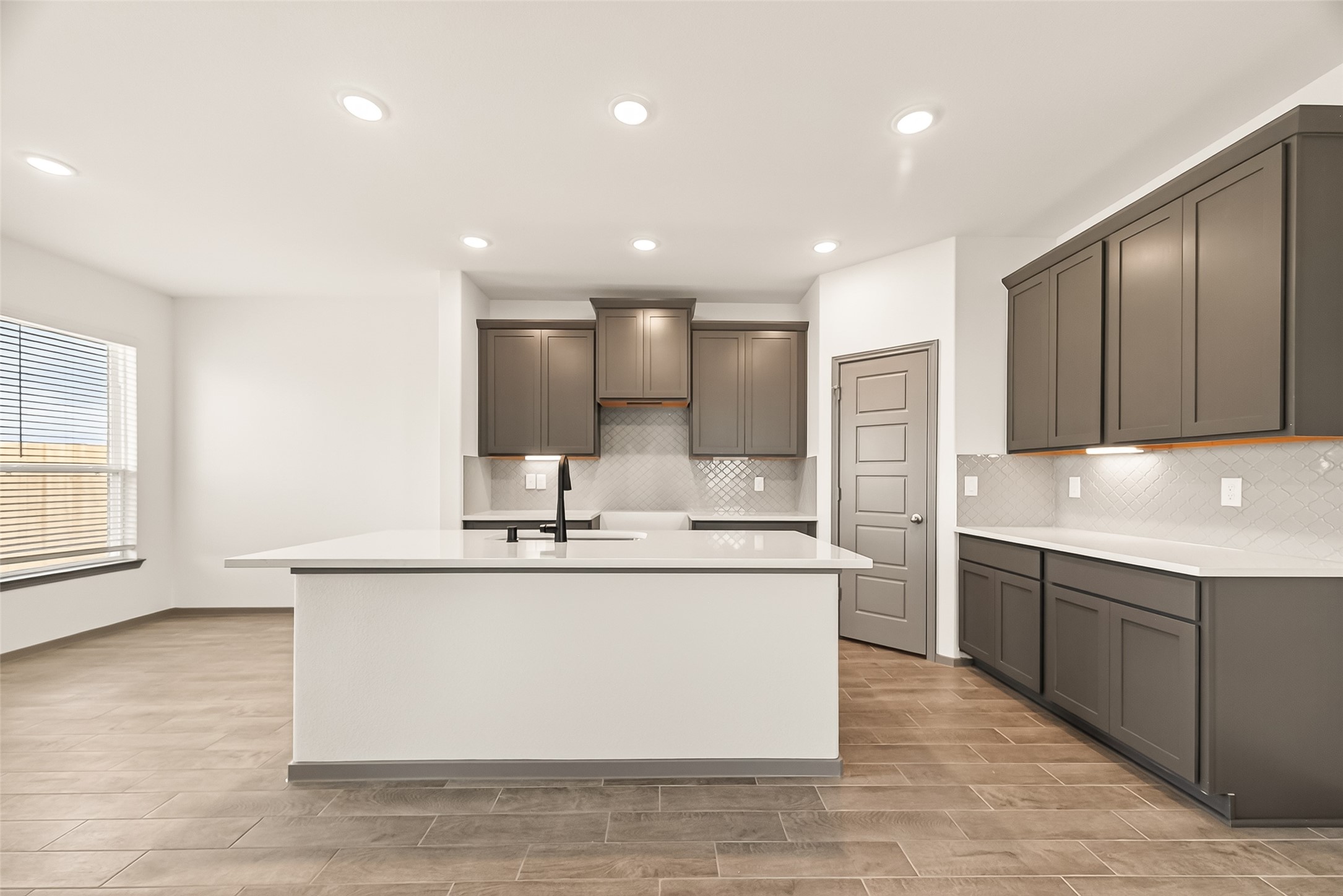 13310 Prado Ridge Lane Rosharon, TX 77583 - Photo 11 of 48