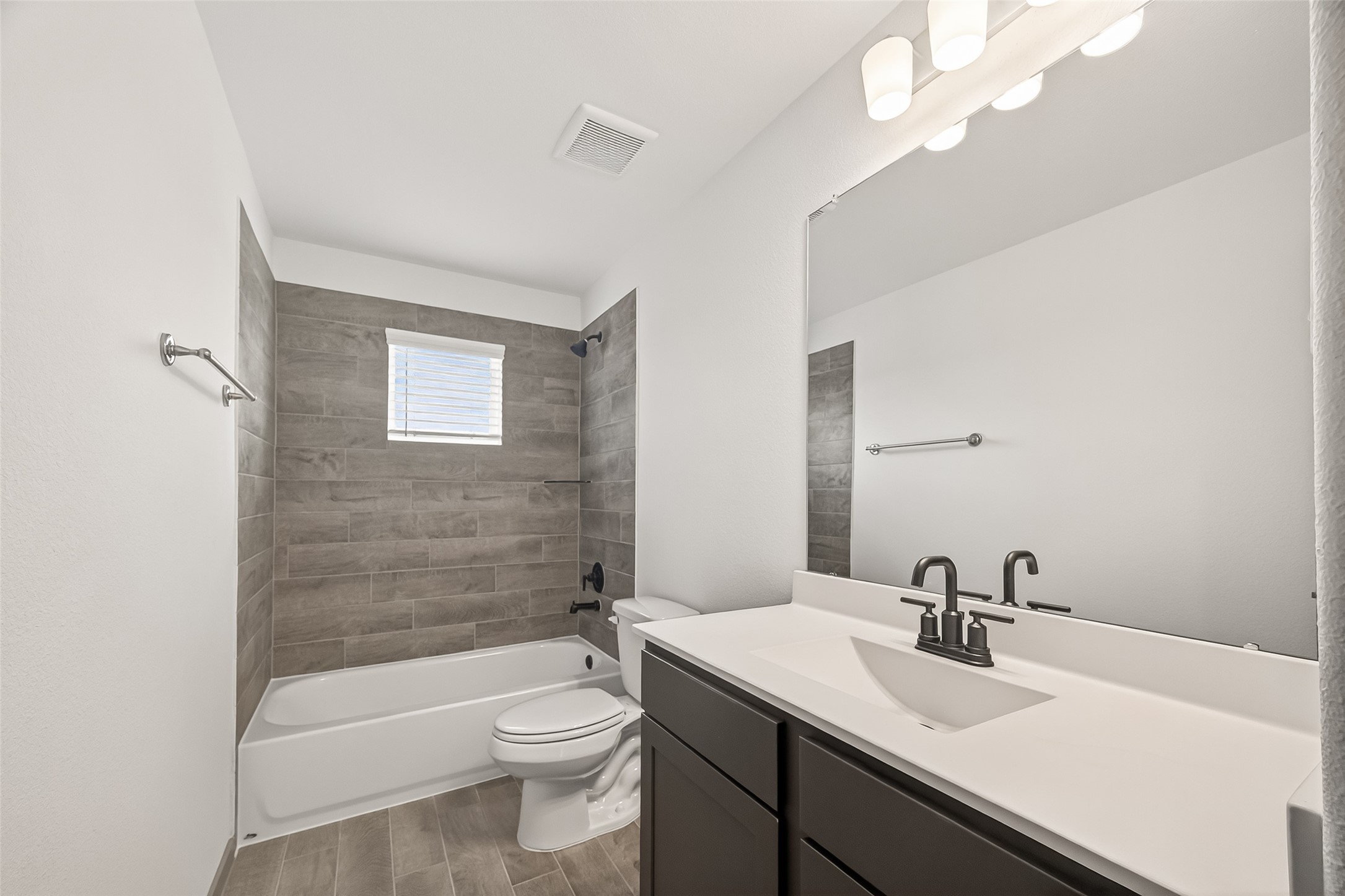 13310 Prado Ridge Lane Rosharon, TX 77583 - Photo 34 of 48