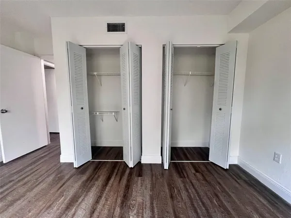 $2,358 | 17350 Northwest 68th Avenue, Unit 300419, Hialeah, FL 33015