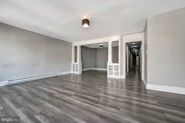 $1,700 | 128 East Broad Street, Tamaqua, PA 18252