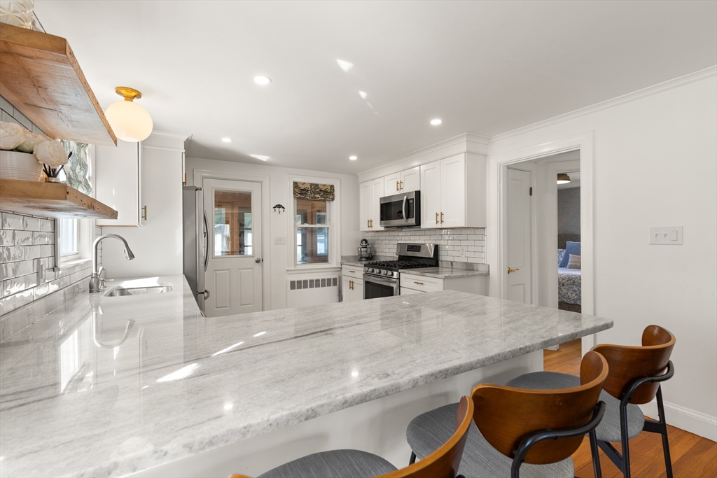 11 Riverside Avenue Quincy, MA 02169 - Photo 14 of 31