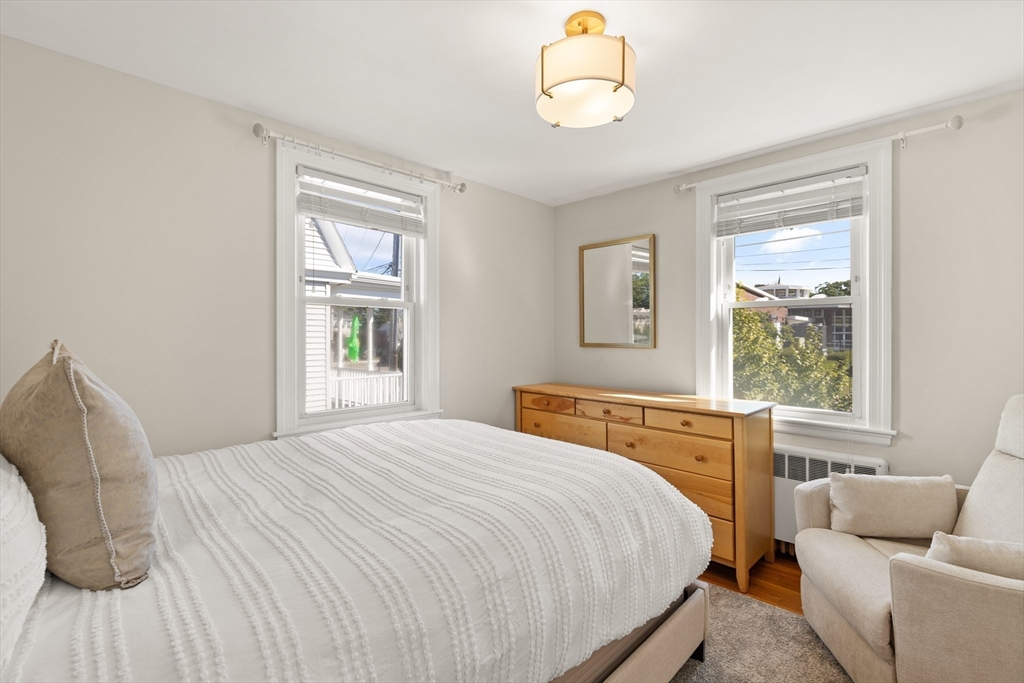 11 Riverside Avenue Quincy, MA 02169 - Photo 20 of 31