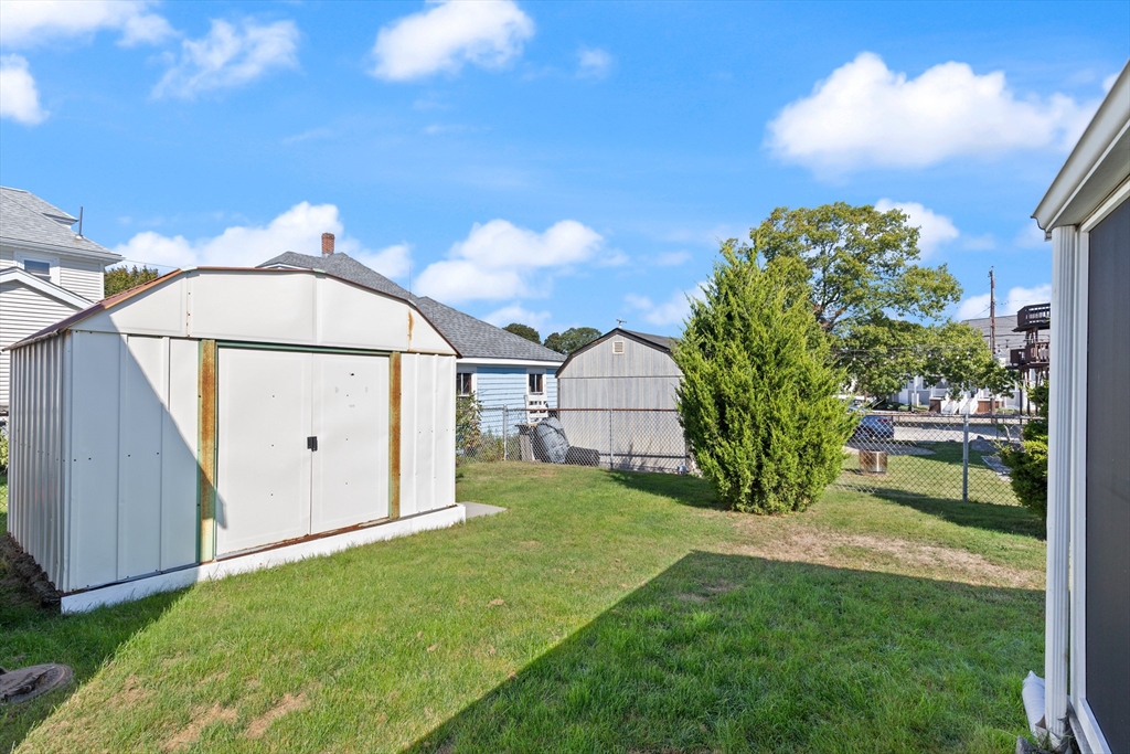 11 Riverside Avenue Quincy, MA 02169 - Photo 28 of 31