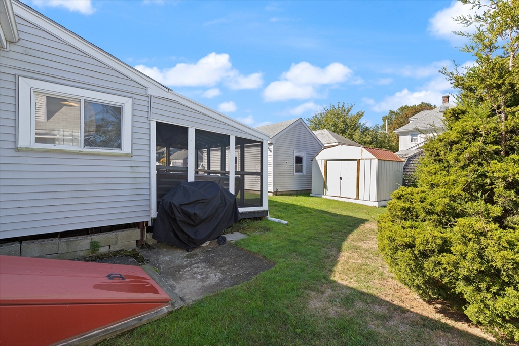 11 Riverside Avenue Quincy, MA 02169 - Photo 29 of 31