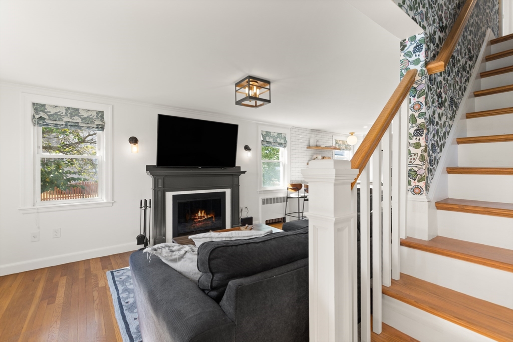 11 Riverside Avenue Quincy, MA 02169 - Photo 6 of 31