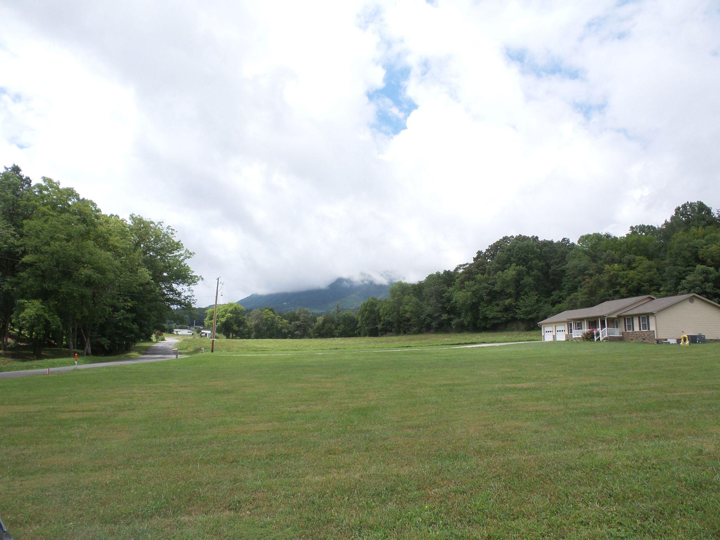 364 McGaha Chapel Road Cosby, TN 37722 - Photo 11 of 37 20150807_082318