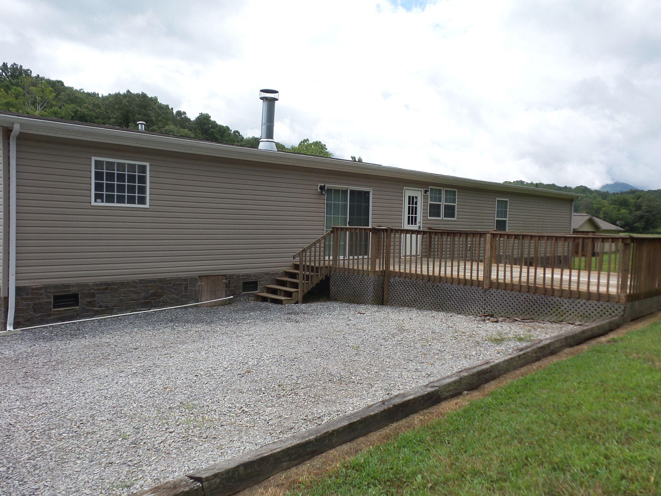 364 McGaha Chapel Road Cosby, TN 37722 - Photo 12 of 37 20150807_082429