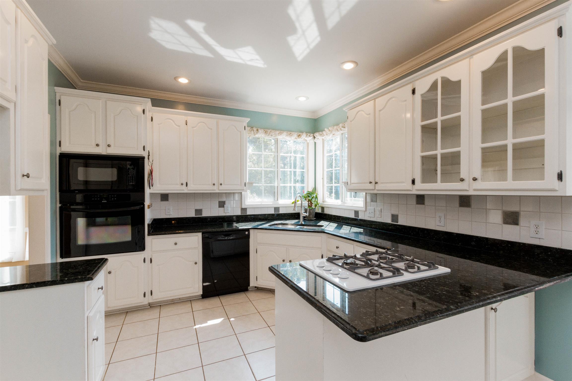 3749 Pace Road Clarksville, TN 37043 - Photo 11 of 30 Gallery Image 11