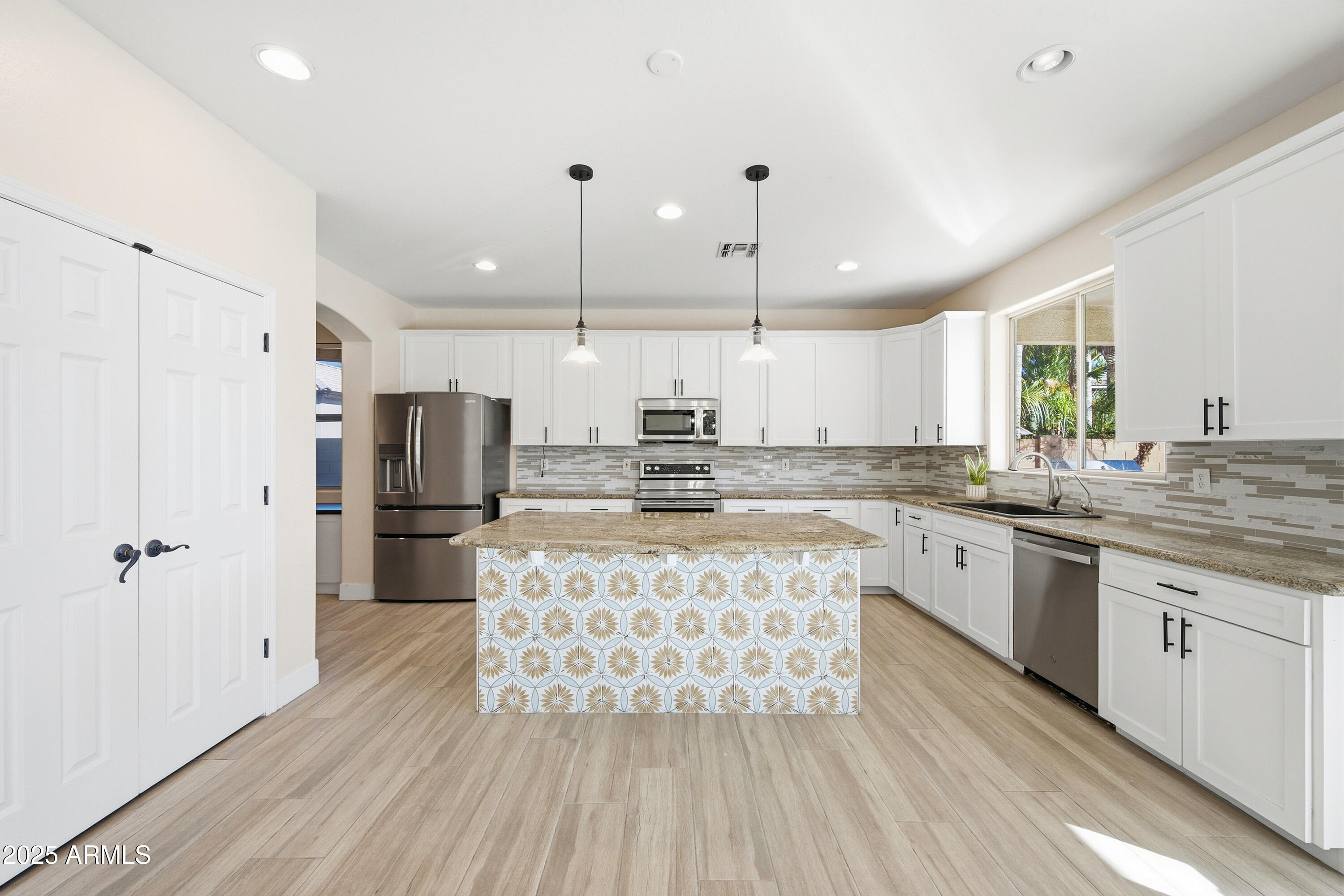 331 East Phelps Street Gilbert, AZ 85295 - Photo 14 of 47 14_dsc_6830