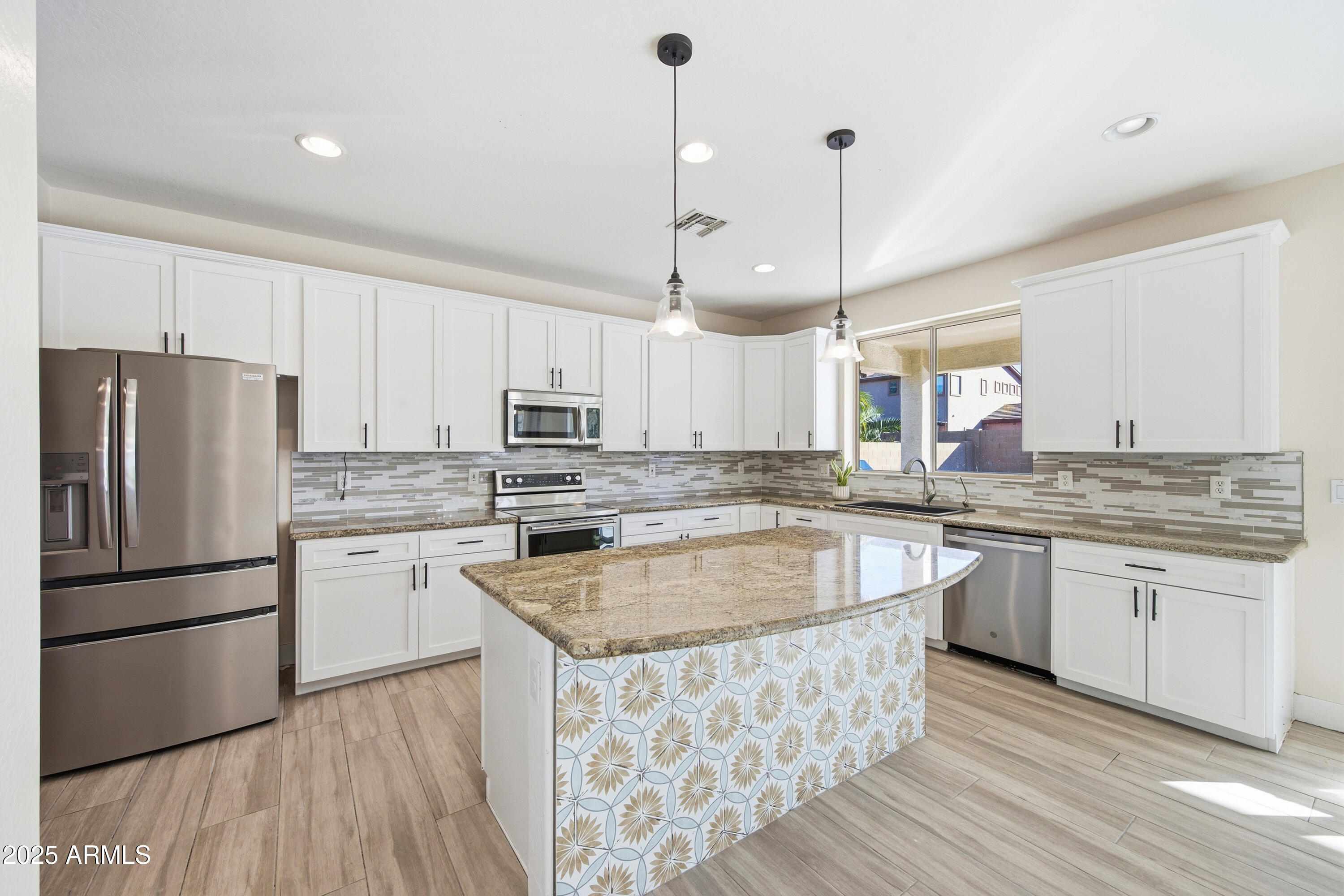 331 East Phelps Street Gilbert, AZ 85295 - Photo 15 of 47 15_dsc_6836