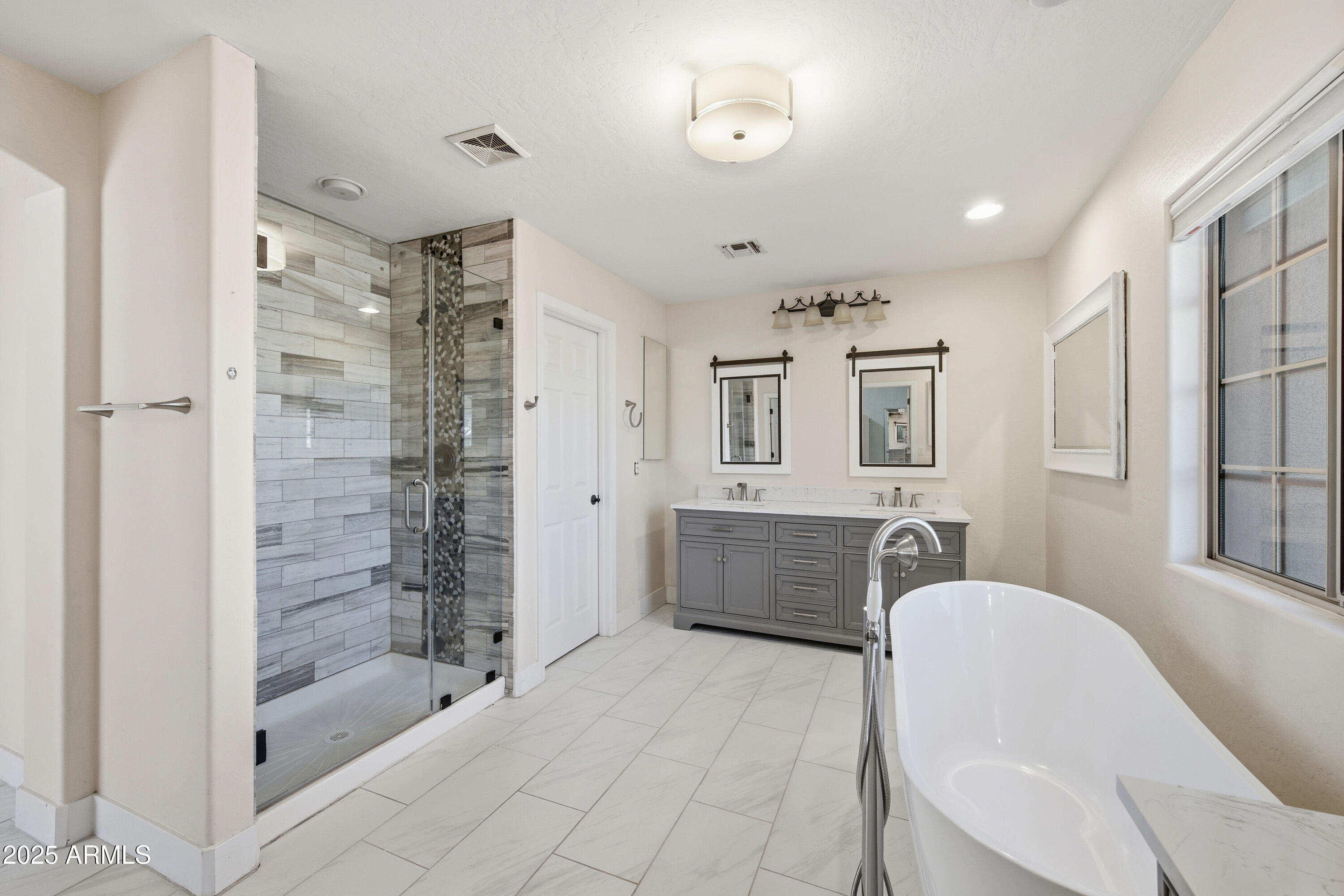 331 East Phelps Street Gilbert, AZ 85295 - Photo 25 of 47 26_dsc_6872