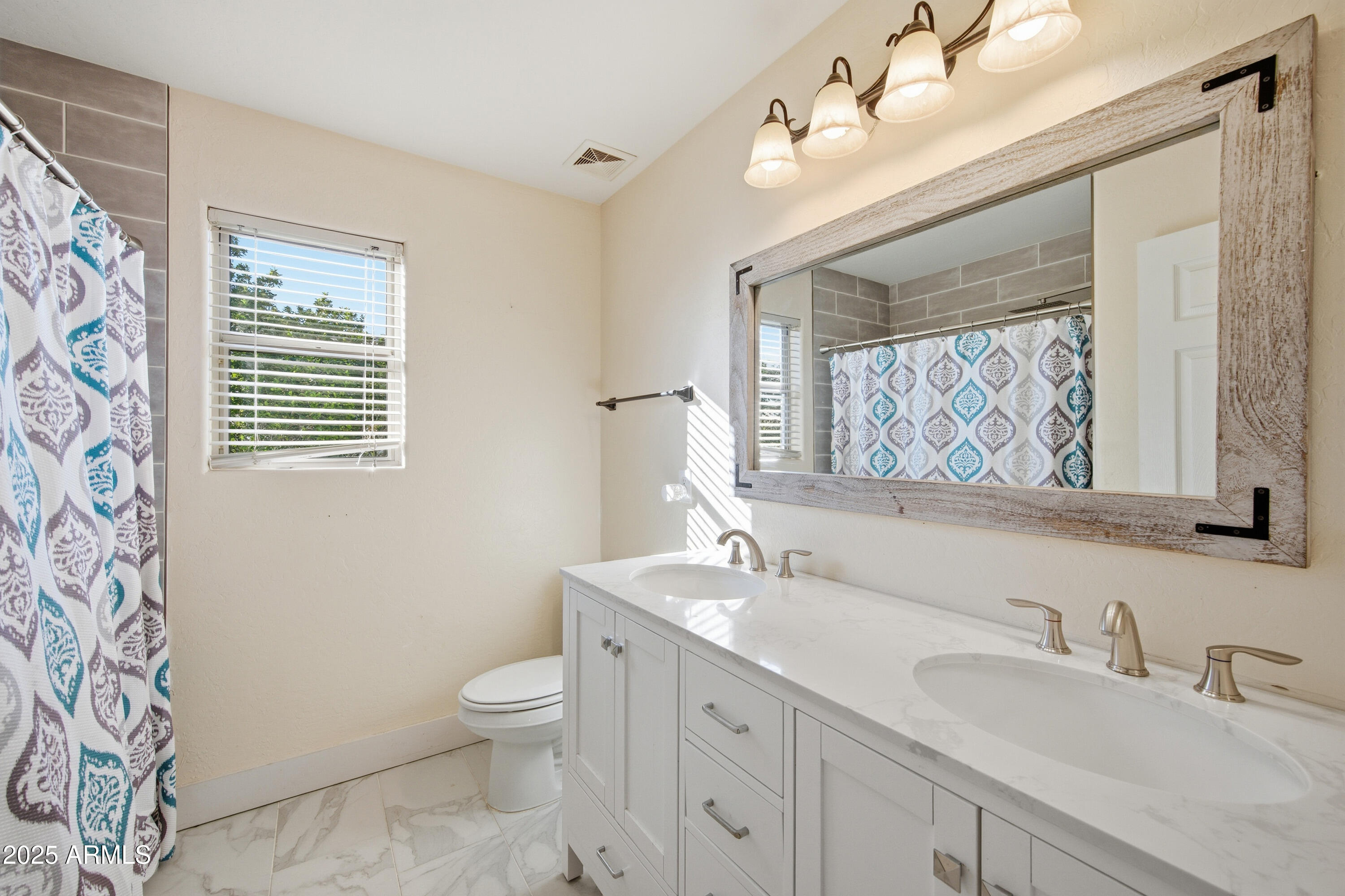 331 East Phelps Street Gilbert, AZ 85295 - Photo 32 of 47 33_dsc_6893