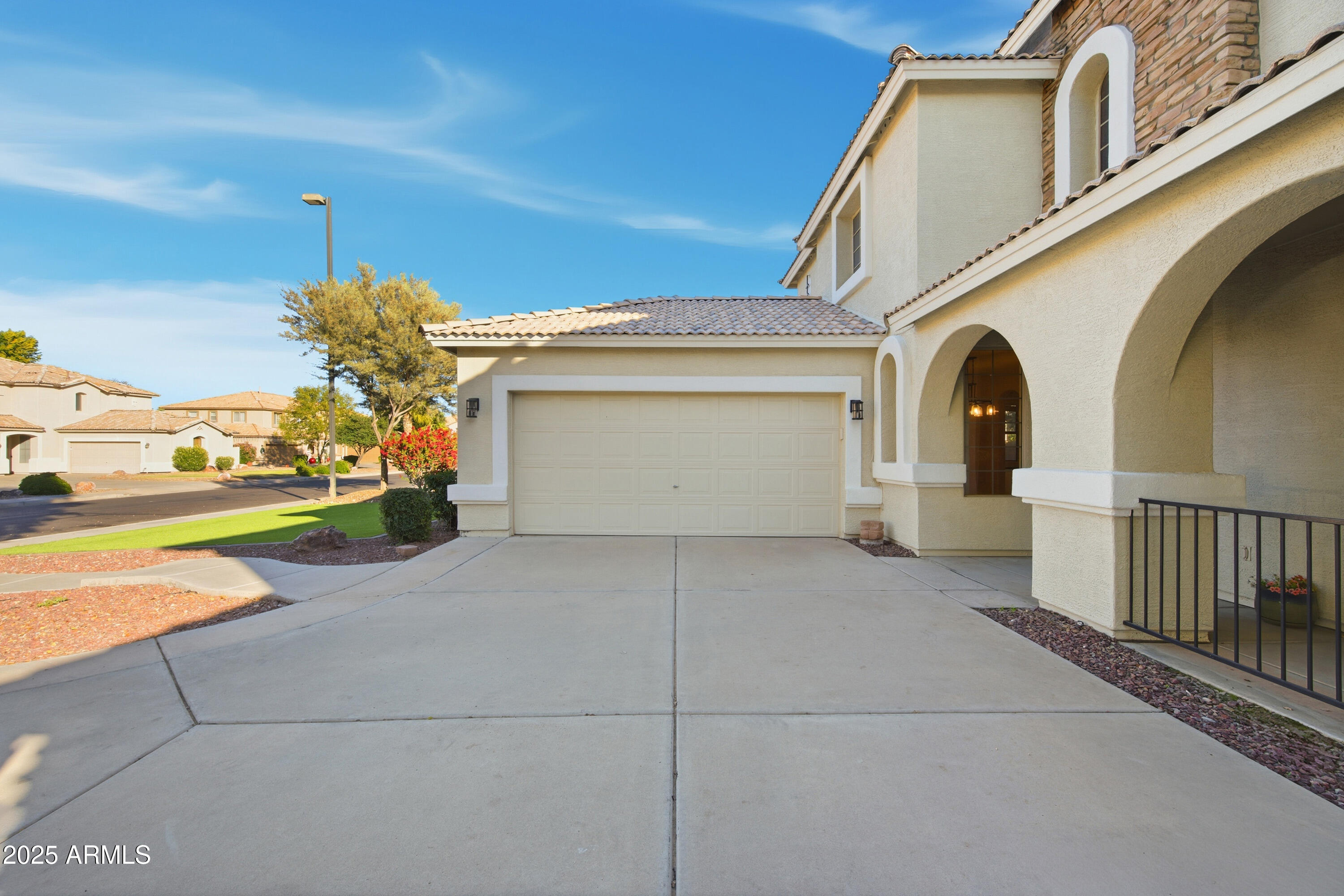 331 East Phelps Street Gilbert, AZ 85295 - Photo 4 of 47 4_dsc_6917