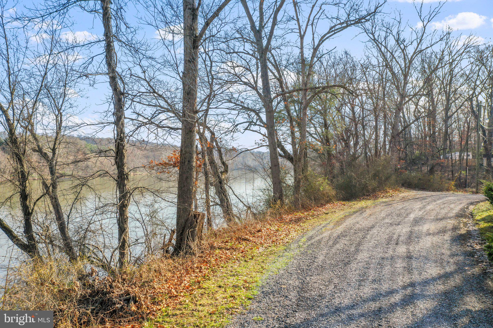 112 Riverview Drive Falling Waters, WV 25419 - Photo 32 of 47