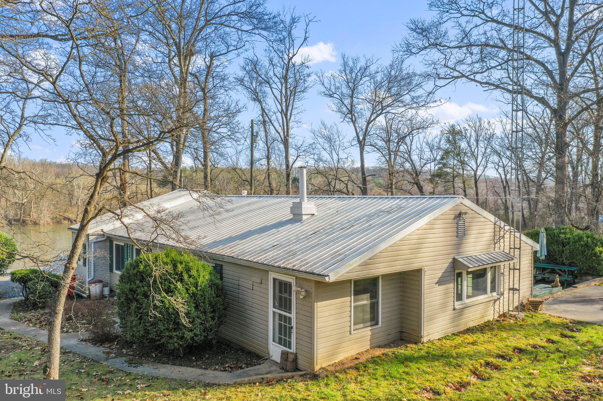 112 Riverview Drive Falling Waters, WV 25419 - Photo 42 of 47