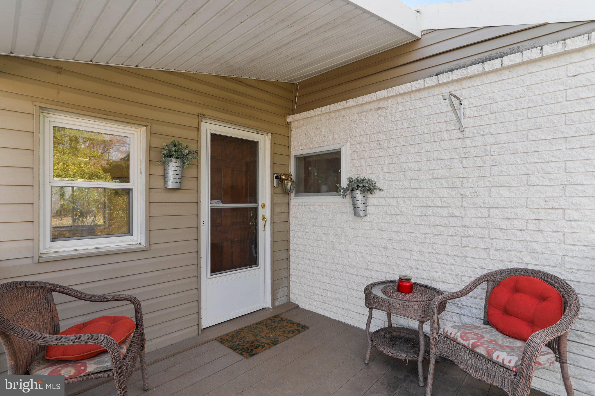 112 Riverview Drive Falling Waters, WV 25419 - Photo 7 of 47