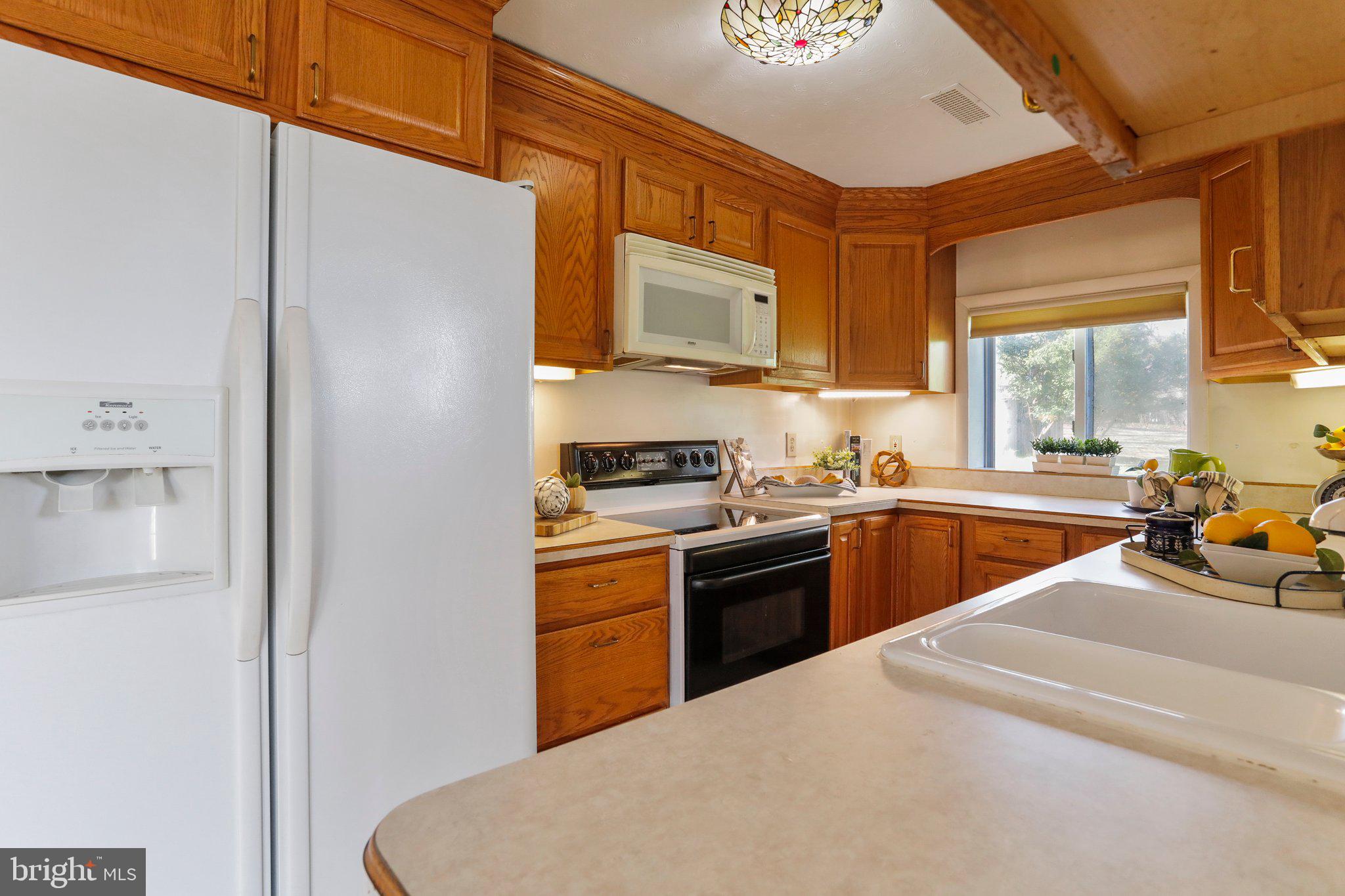 112 Riverview Drive Falling Waters, WV 25419 - Photo 10 of 47