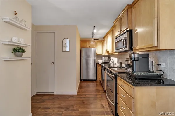 $118,000 | 849 Delaware Avenue, Unit 205, Buffalo, NY 14209