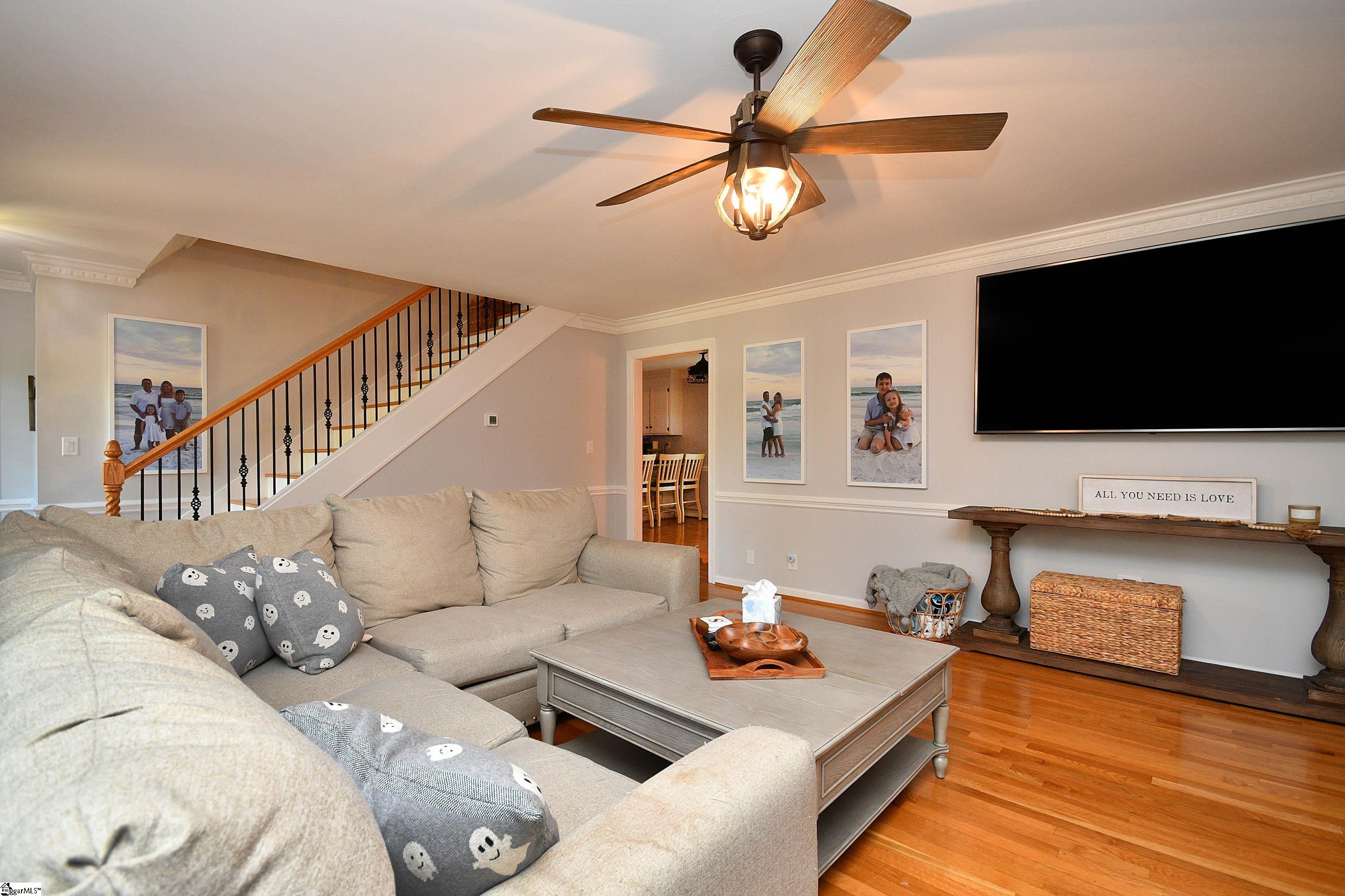 209 Pine Ridge Drive Easley, SC 29642 - Photo 6 of 43 Gallery Image 6